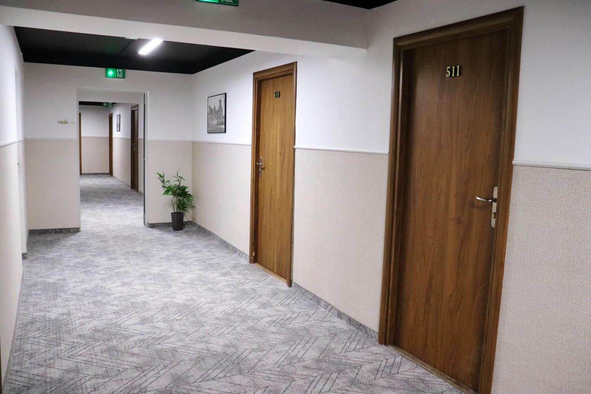 Hotel Polonia Centrum Βρότσλαβ Εξωτερικό φωτογραφία