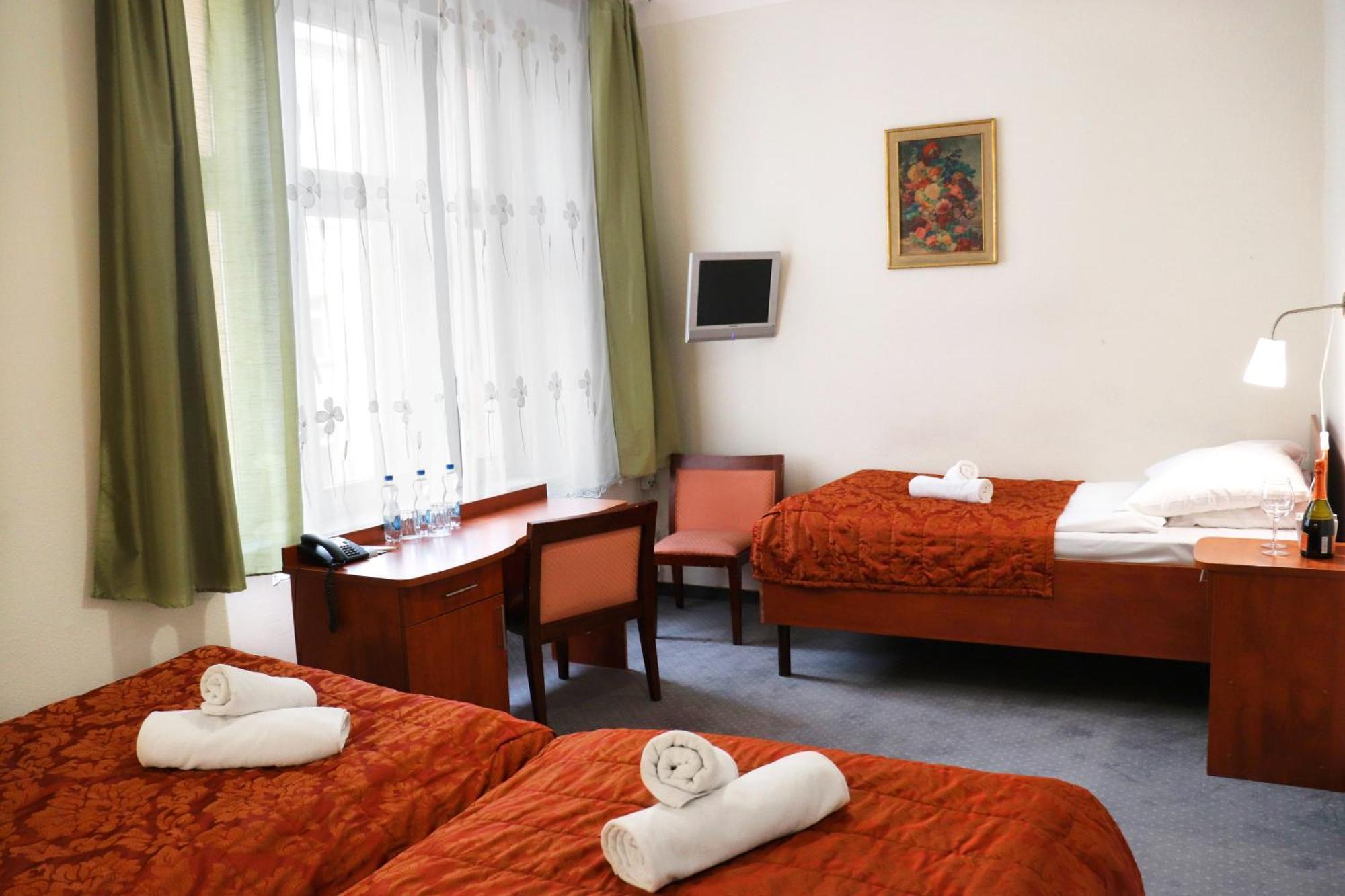 Hotel Polonia Centrum Βρότσλαβ Εξωτερικό φωτογραφία