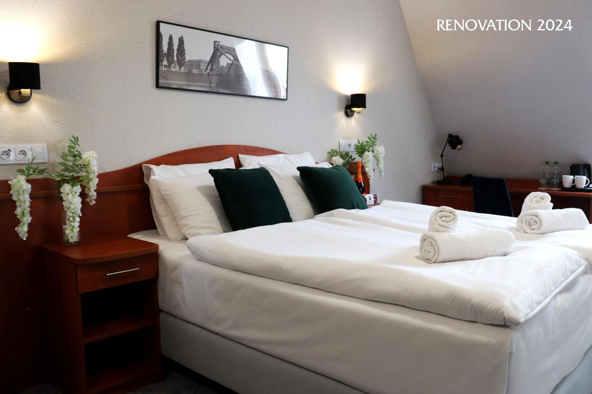 Hotel Polonia Centrum Βρότσλαβ Εξωτερικό φωτογραφία